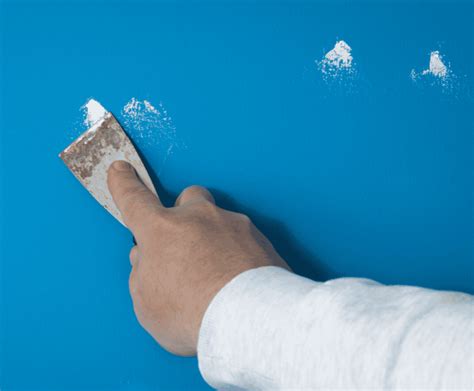 how much can a landlord charge for nail holes